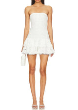 שמלת דולצ’ה לבנה