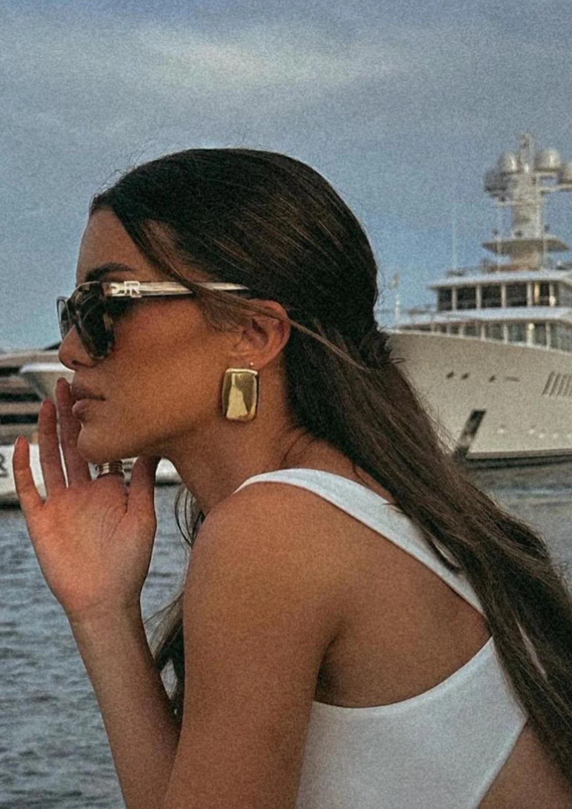 Gold Kendall earrings