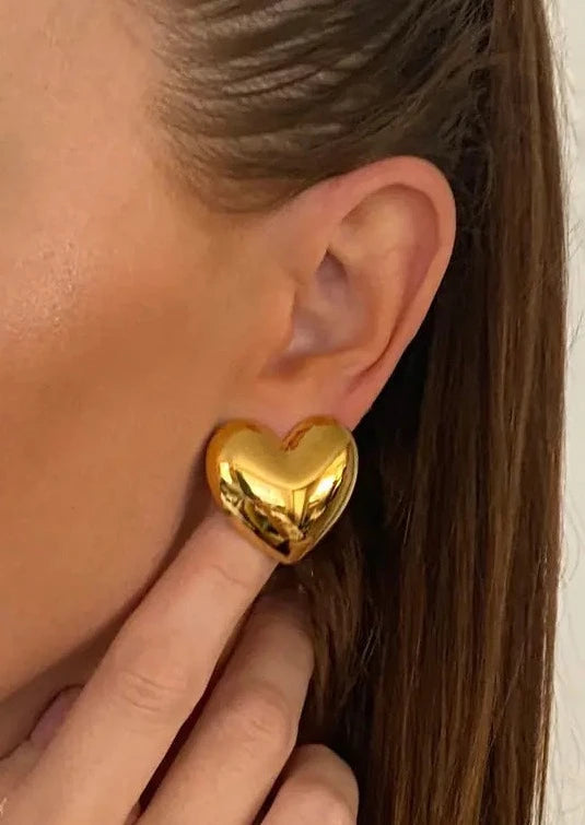 Gold heart earrings