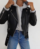 ג׳קט עור שחור