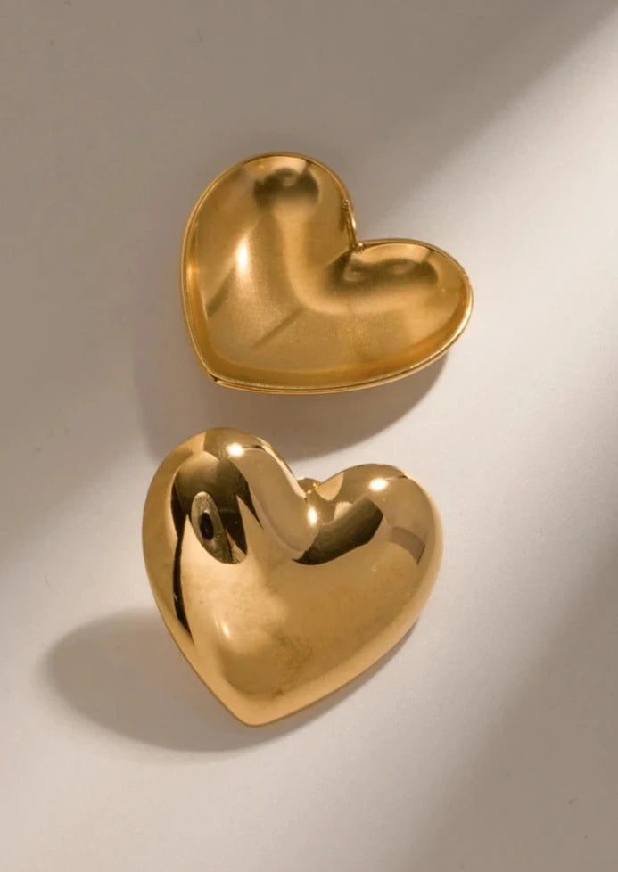 Gold heart earrings